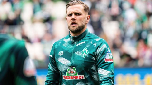 出球队的策 出球队的策