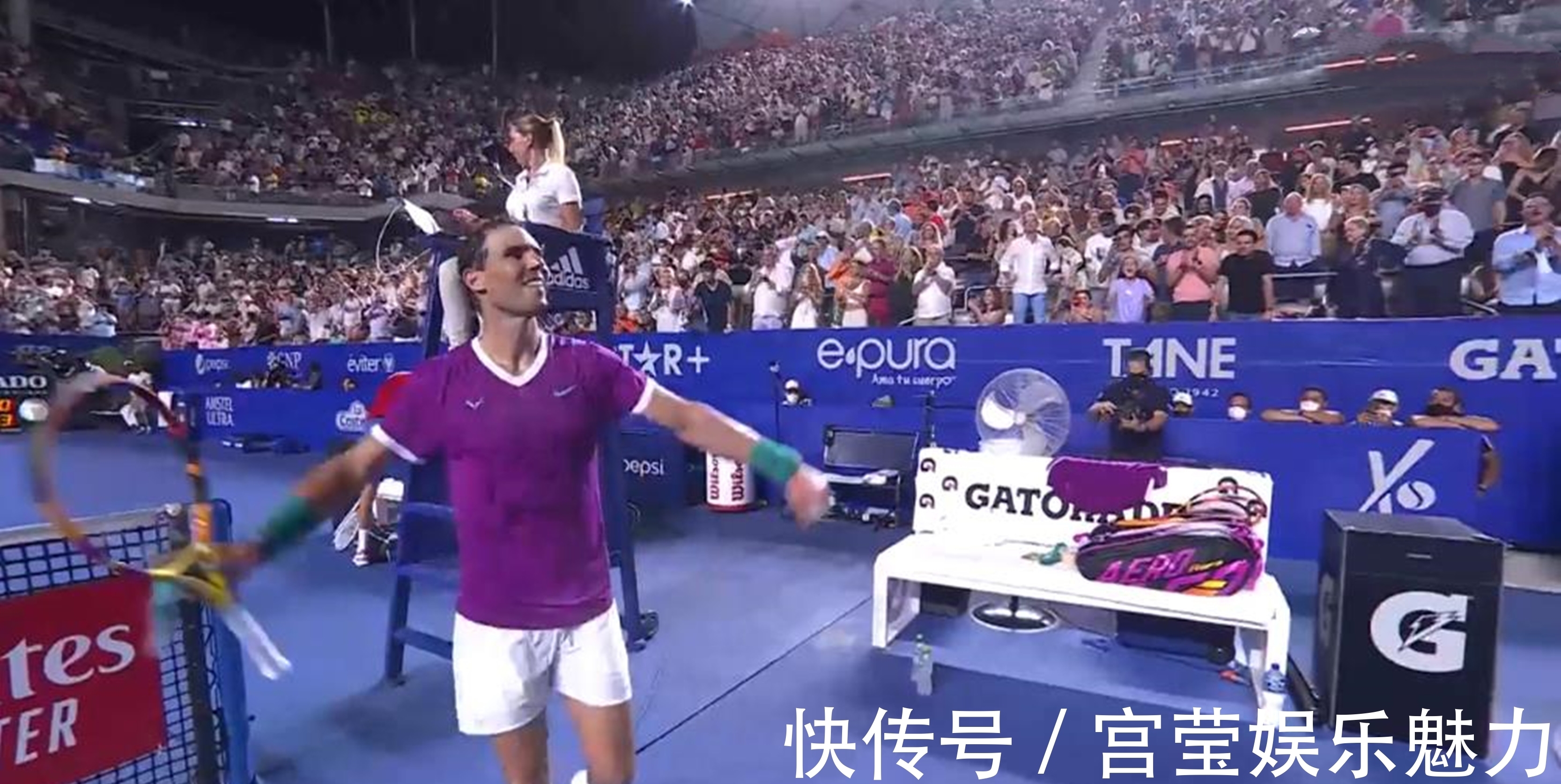 中国女足2-0击败越南 获永川国际女足锦标赛冠军央视新闻客户端.